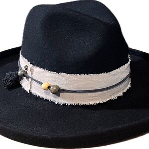 NWT Gigi Pip Maude wide brim fedora hat